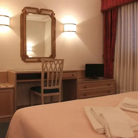 Capannina Otel Cortina dʼAmpezzo