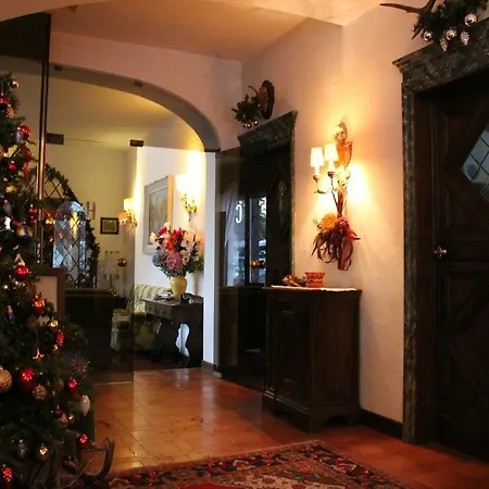 Capannina Otel 3*