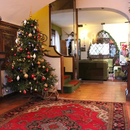 Capannina Otel 3*