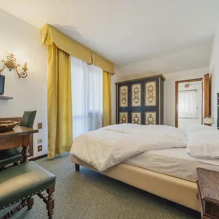 Capannina Otel
