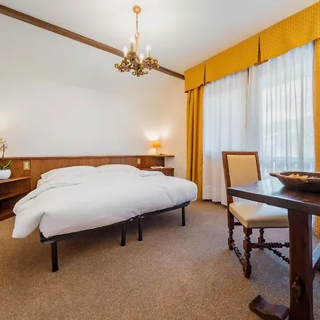 Otel Capannina 3*